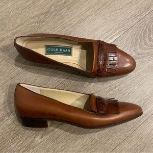 Cole Haan Brown Leather Loafer Size 6
